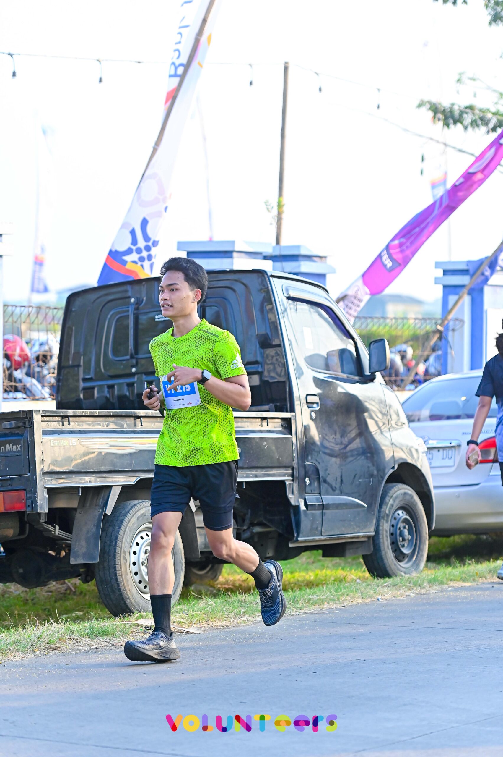 VUN RUN I 974 scaled